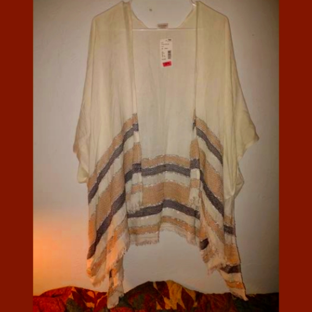 Textured Border Shawl